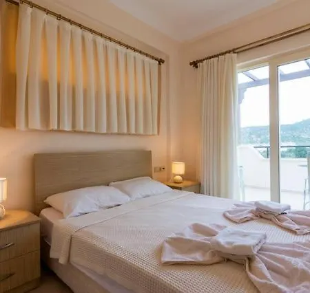 Apollonium Bozbuk Resort *